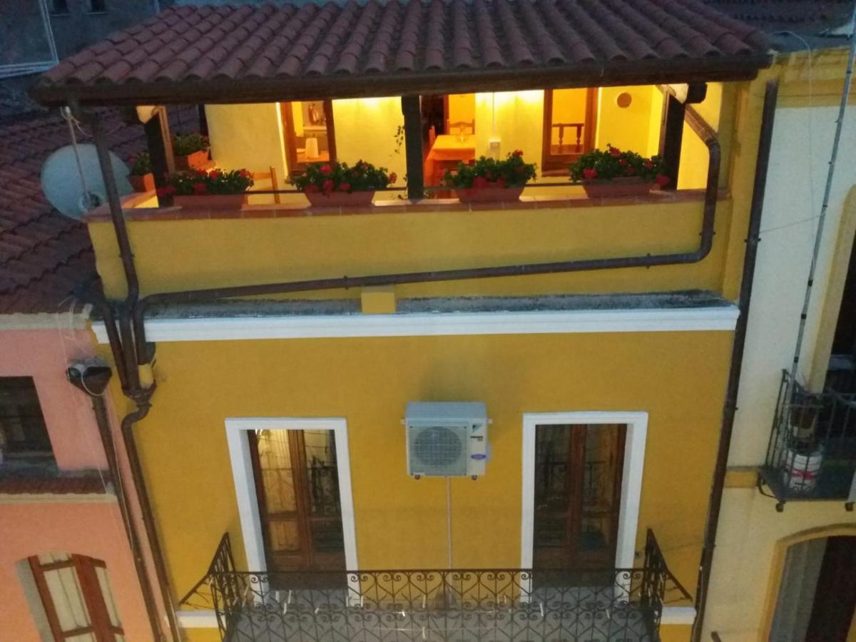 Il Terrazzino Iglesias Bed & Breakfast ภายนอก รูปภาพ